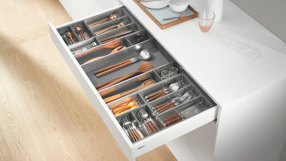 Cutlery organiser